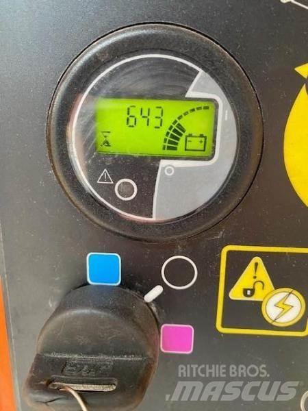JLG TOUCAN 10 E رافعات سلة مفصلية