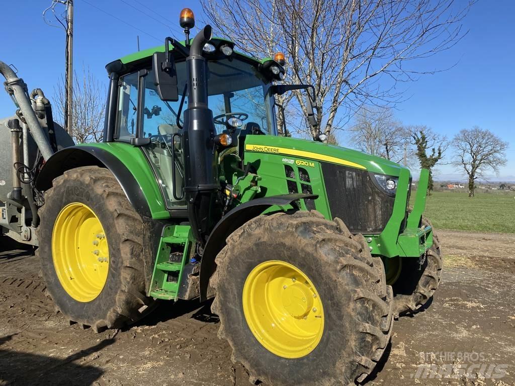 John Deere 6120M الجرارات