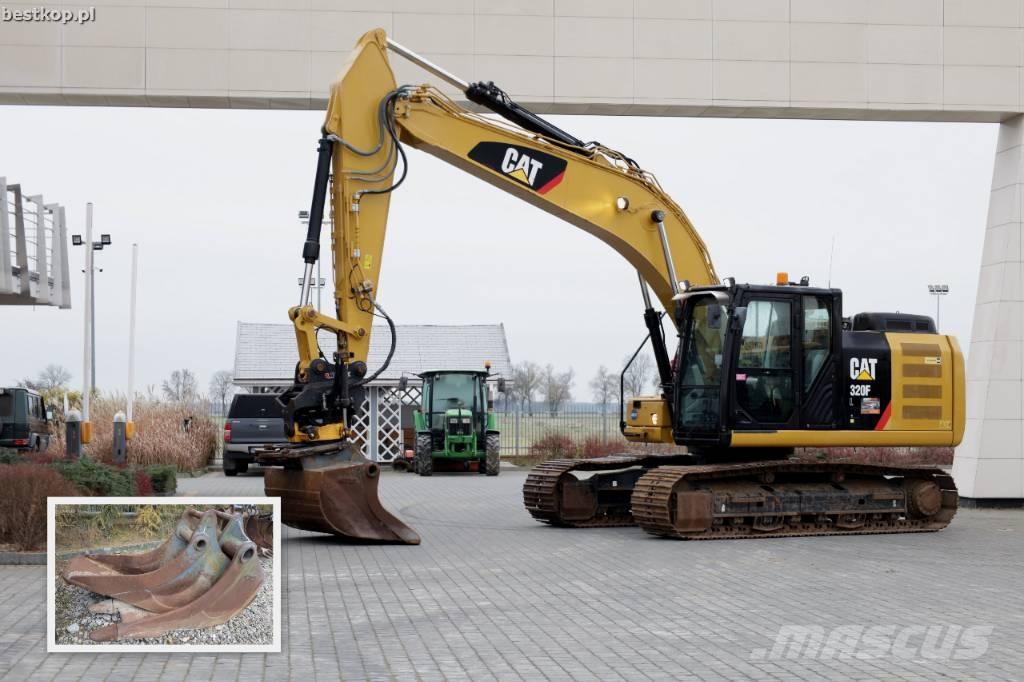 CAT 320 FL حفارات زحافة