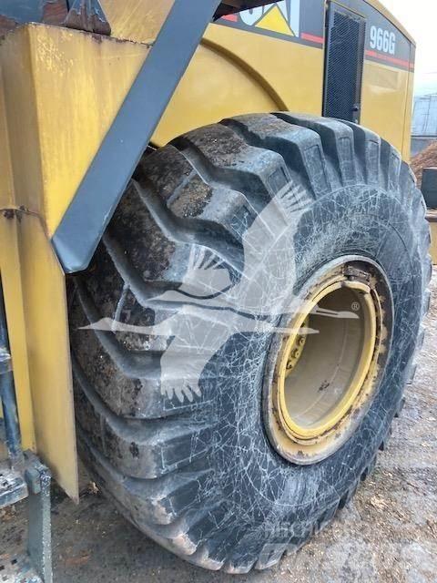 CAT 966G II لوادر بعجل