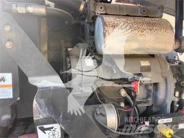 JLG 450AJ II رافعات سلة مفصلية