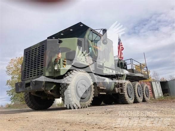 Oshkosh M1070 أخرى