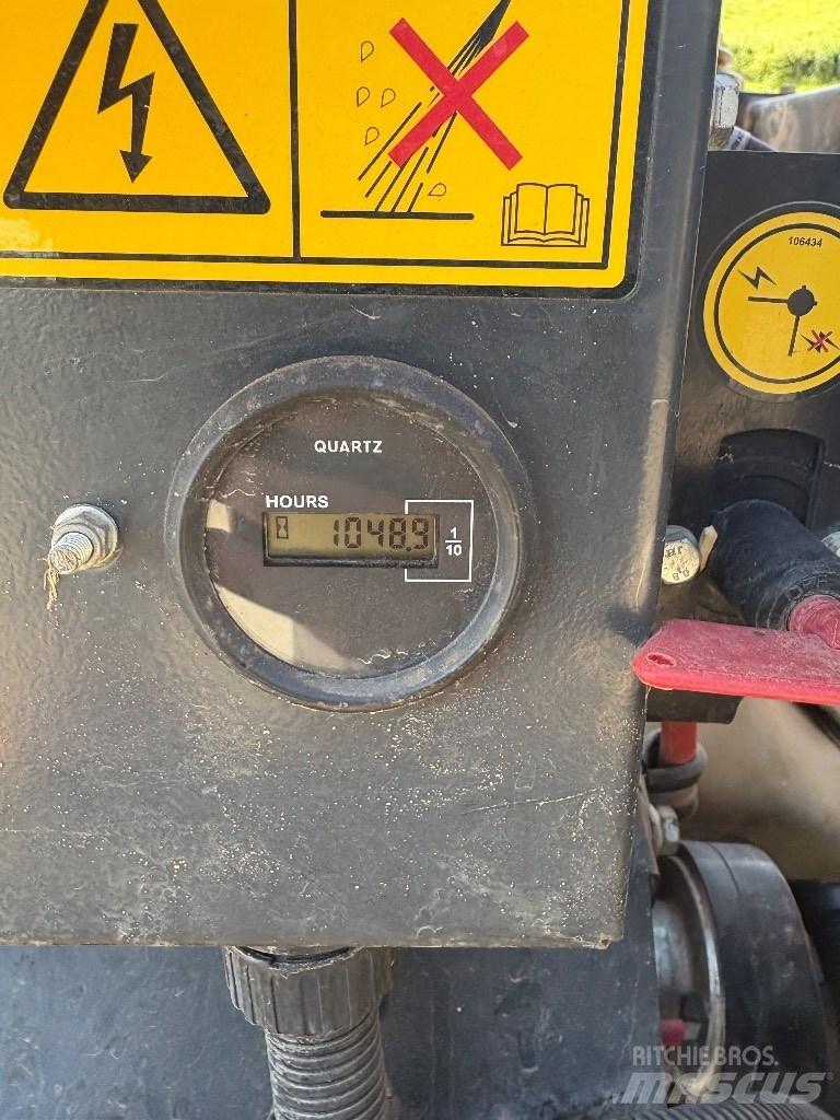 Thwaites MACH 570 عربات نقل قلابة للمواقع