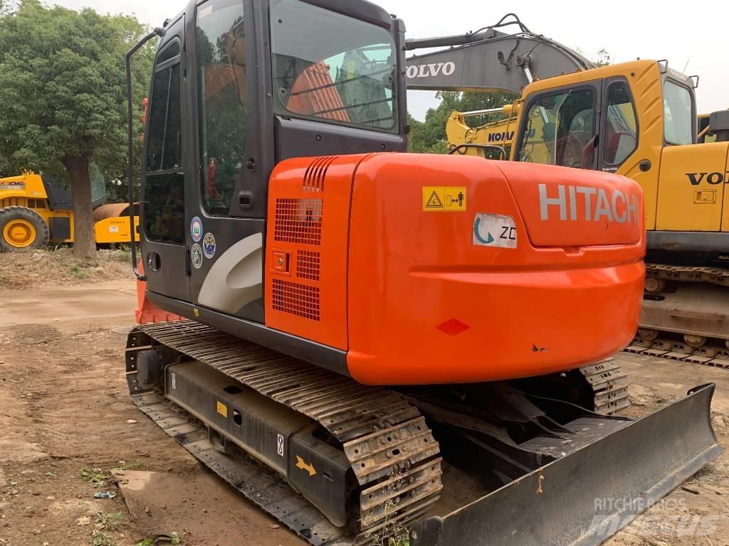 Hitachi Zaxis 70 حفارات زحافة