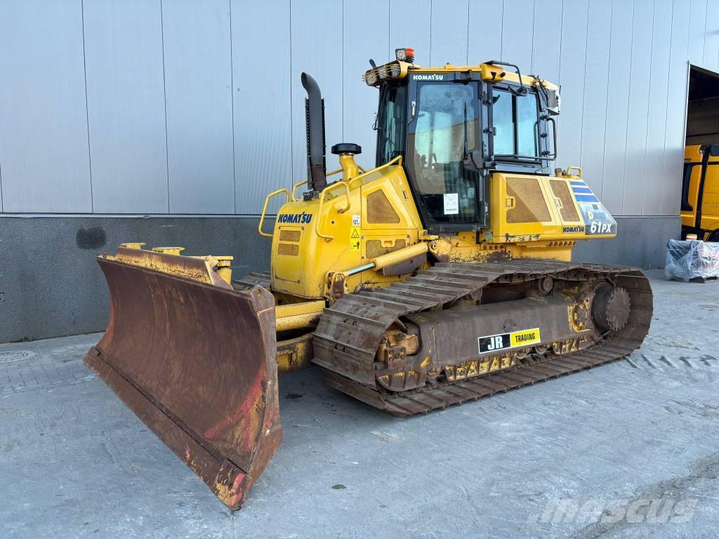 Komatsu D 61 PX-23 بلدوزرات مجنزرة