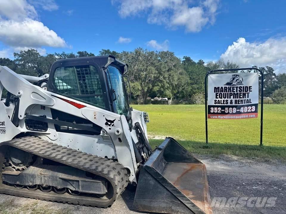 Bobcat T 770 لوادر انزلاقية التوجيه