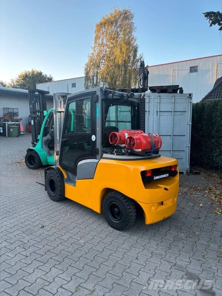 Jungheinrich TFG 435 شاحنات LPG