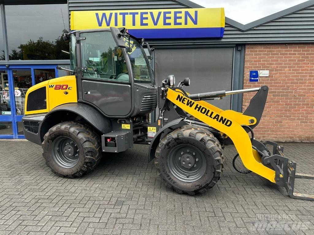 New Holland W 80 C لوادر متعددة الأغراض
