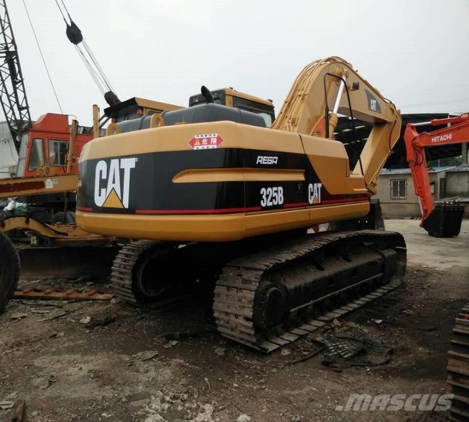 CAT 325 B L حفارات زحافة