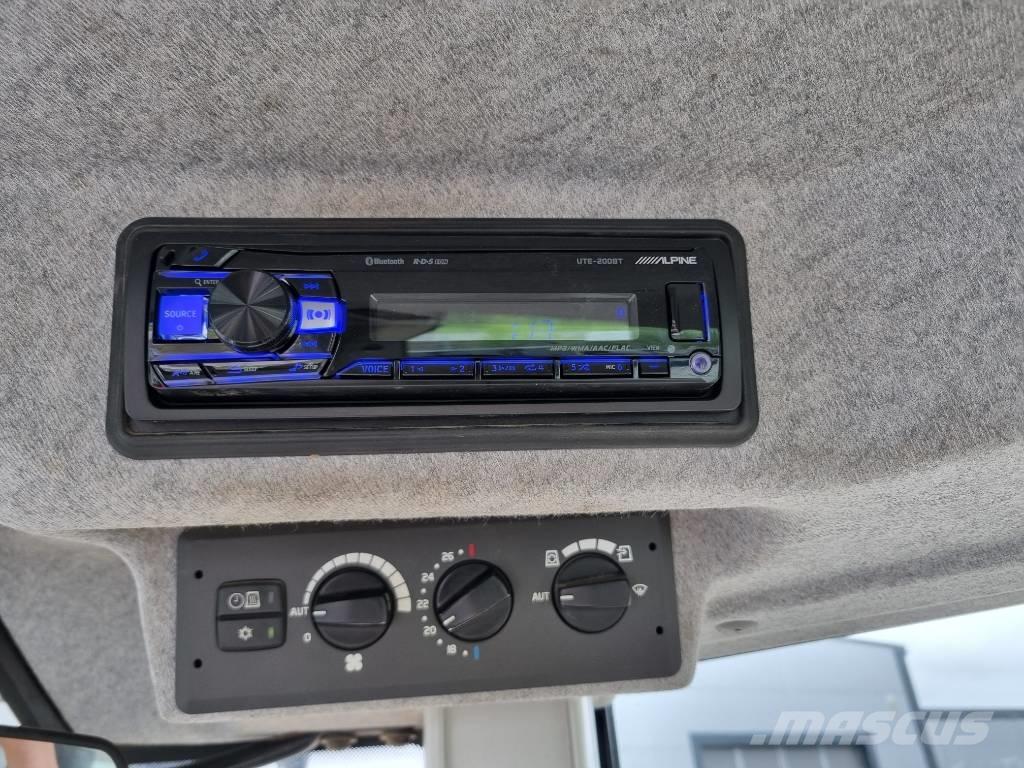 Volvo L 90 F لوادر بعجل