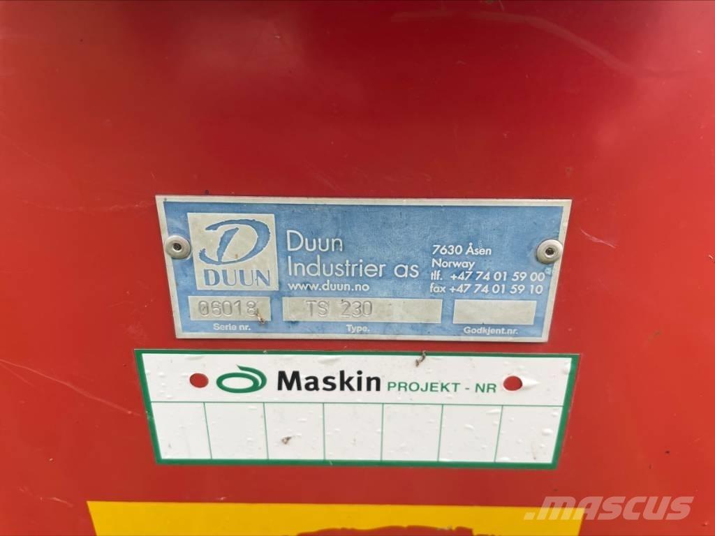 Duun TS 230 حراثات ونصول الجليد