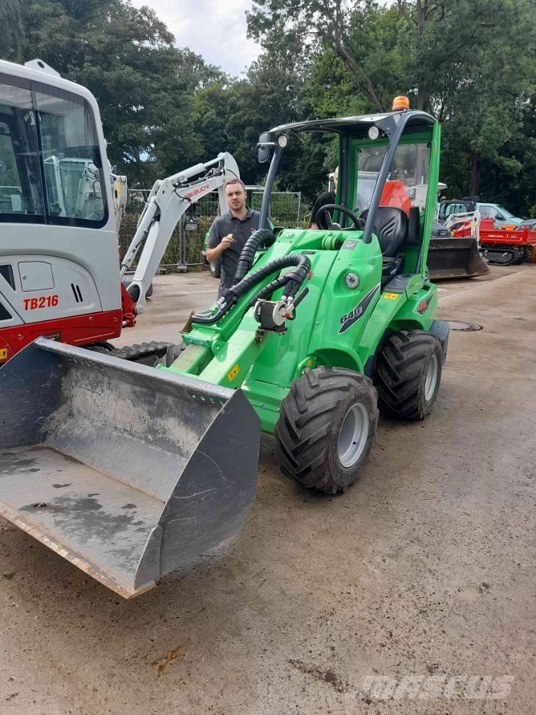 Avant 640i لوادر انزلاقية التوجيه
