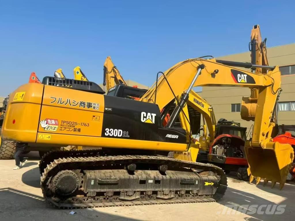 CAT 330D2L حفارات زحافة