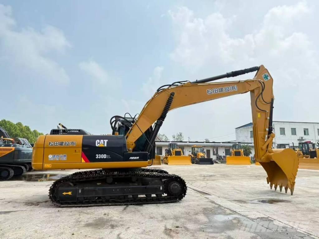 CAT 330 حفارات زحافة