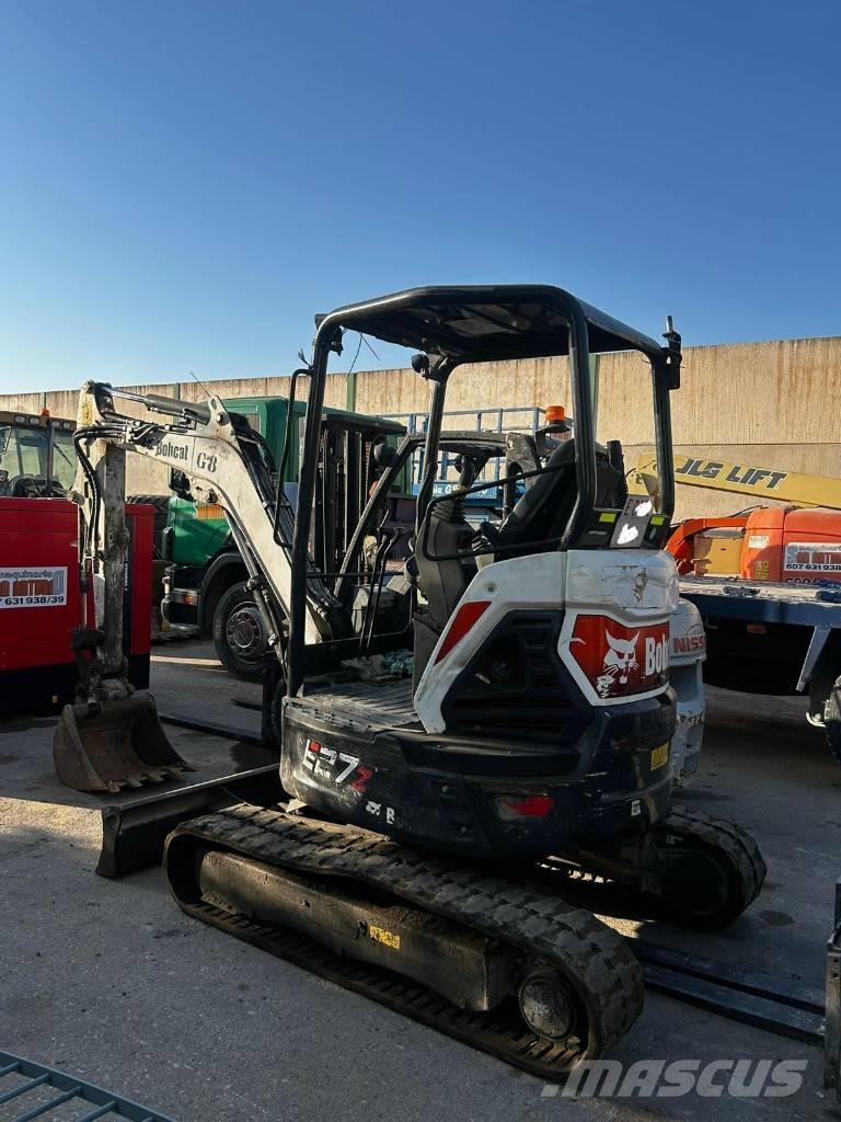 Bobcat E 27z حفارات صغيرة أقل من 7 طن (حفارات صغيرة)
