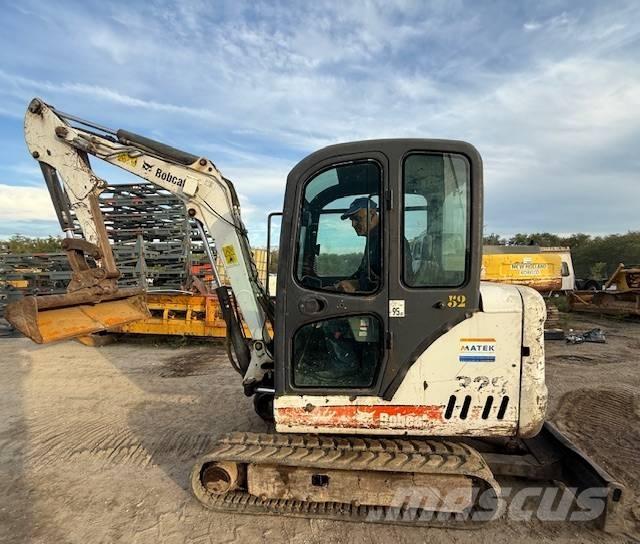Bobcat 329 D حفارات صغيرة أقل من 7 طن (حفارات صغيرة)