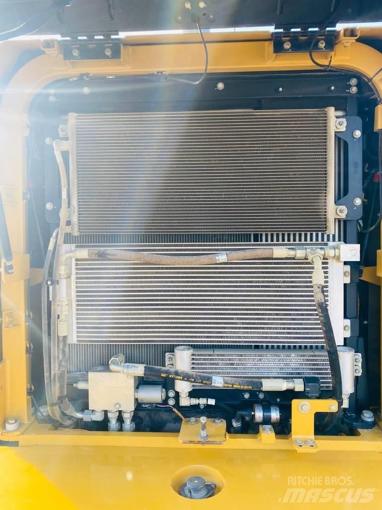 CAT 950 GC لوادر بعجل