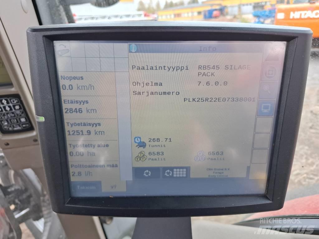 Case IH RB 545 محزمات مستديرة