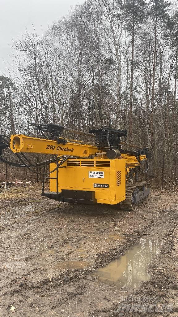 Klemm KR806-1 منصات دق خوازيق