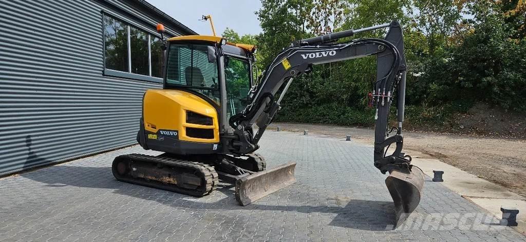 Volvo ECR35 d حفارات صغيرة أقل من 7 طن (حفارات صغيرة)