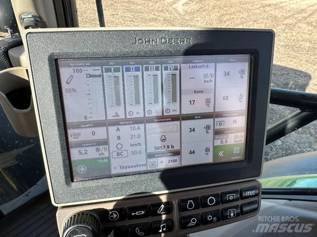 John Deere 6145 R الجرارات