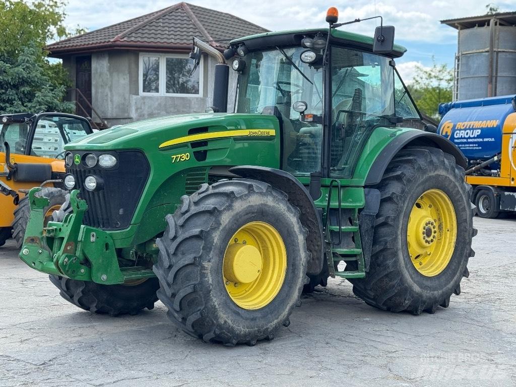 John Deere 7730 AQ الجرارات