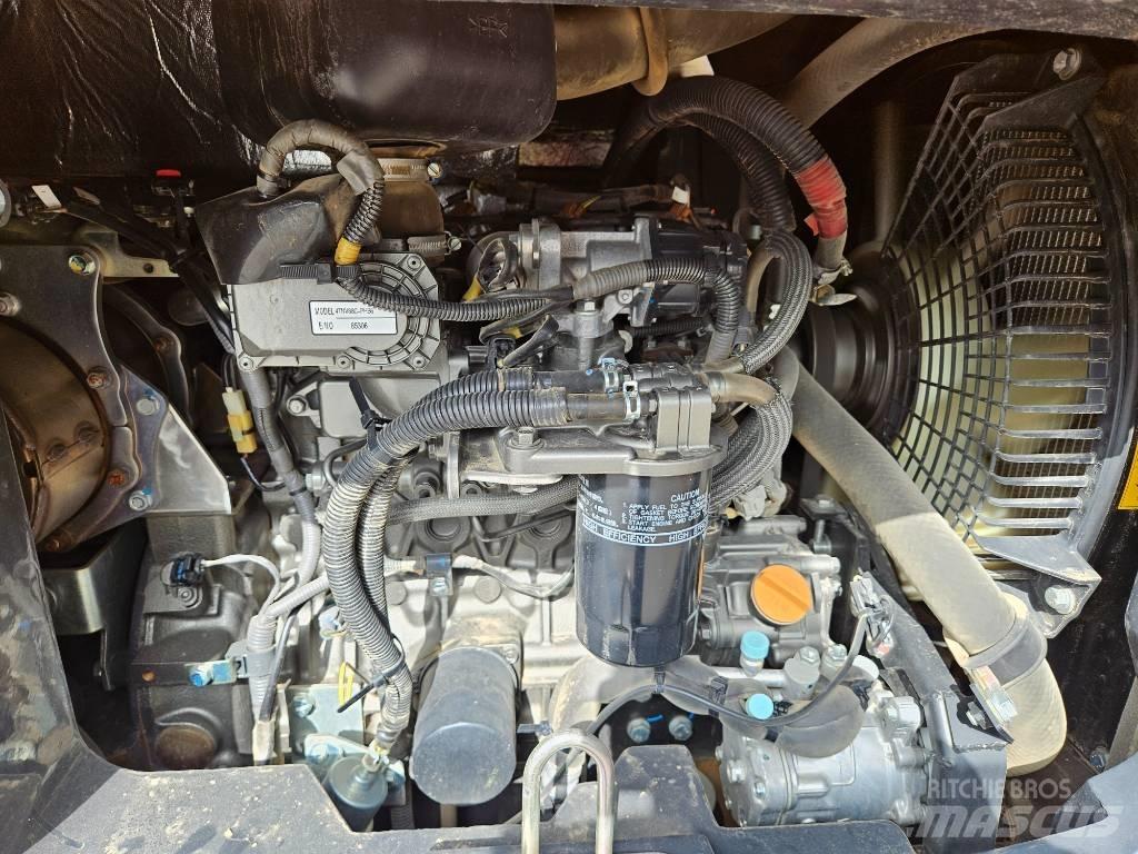 Hitachi ZX 55 U-5 حفارات صغيرة أقل من 7 طن (حفارات صغيرة)