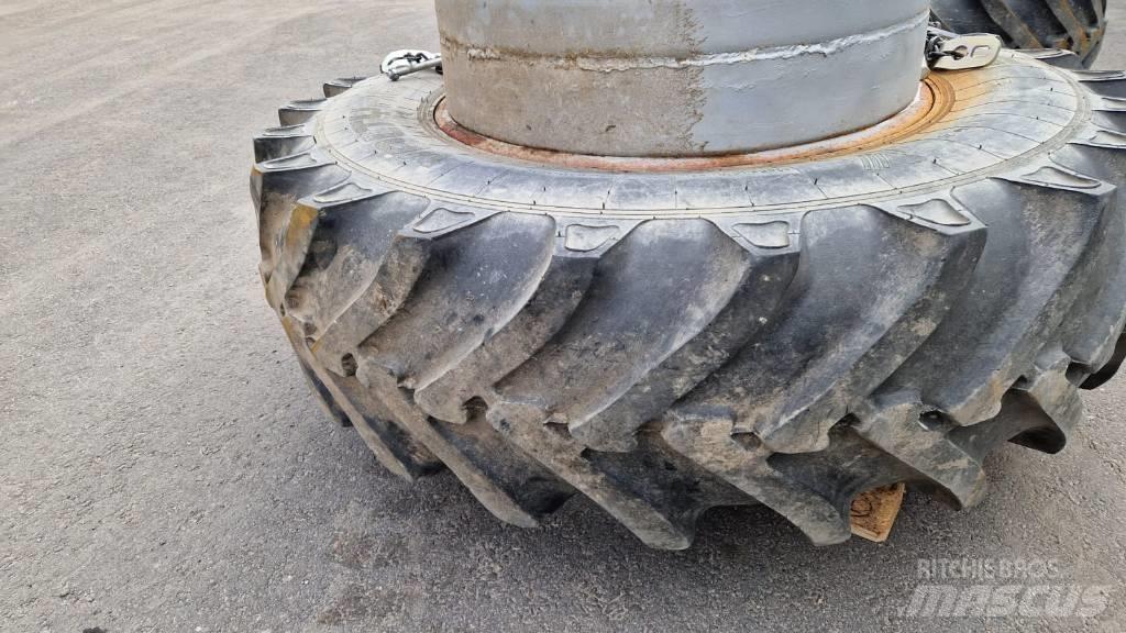  Paripyörät 18,4 r34 الإطارات والعجلات والحافات