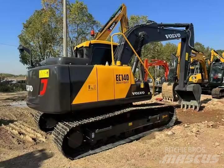 Volvo EC140 حفارات زحافة