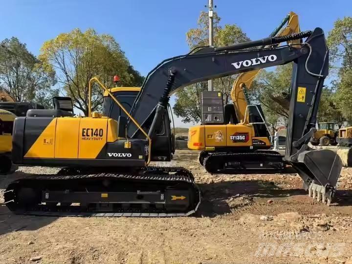 Volvo EC140 حفارات زحافة