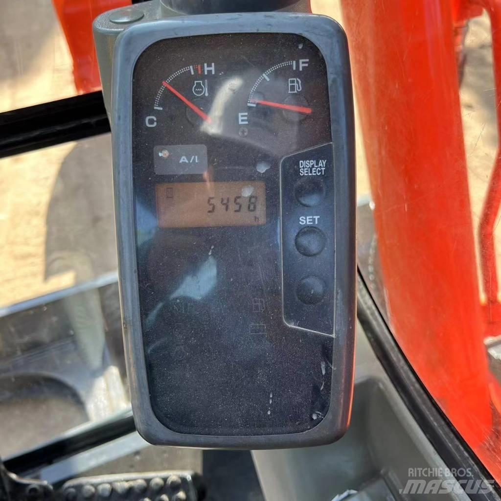 Hitachi ZX 60 حفارات صغيرة أقل من 7 طن (حفارات صغيرة)