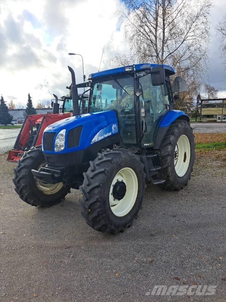 New Holland TS110A الجرارات