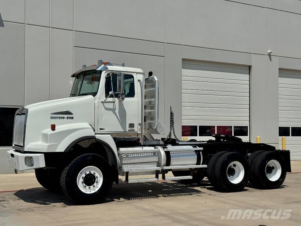Western Star 4800 وحدات الجر