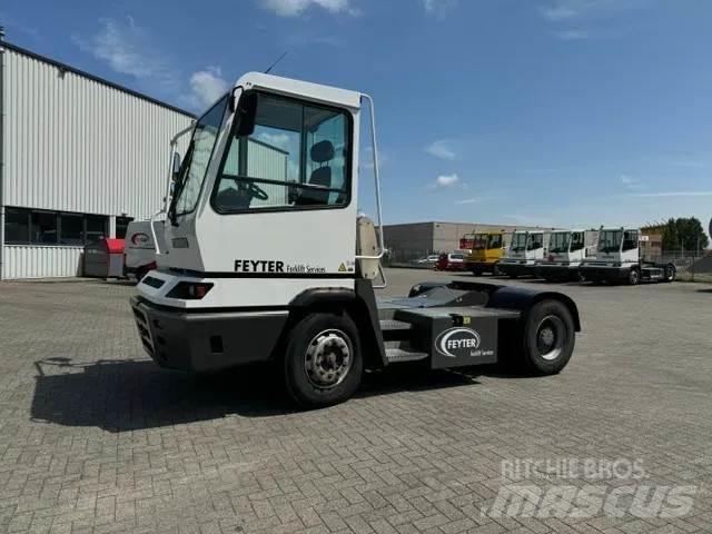 Terberg YT 182 جرارات صالات المطارات