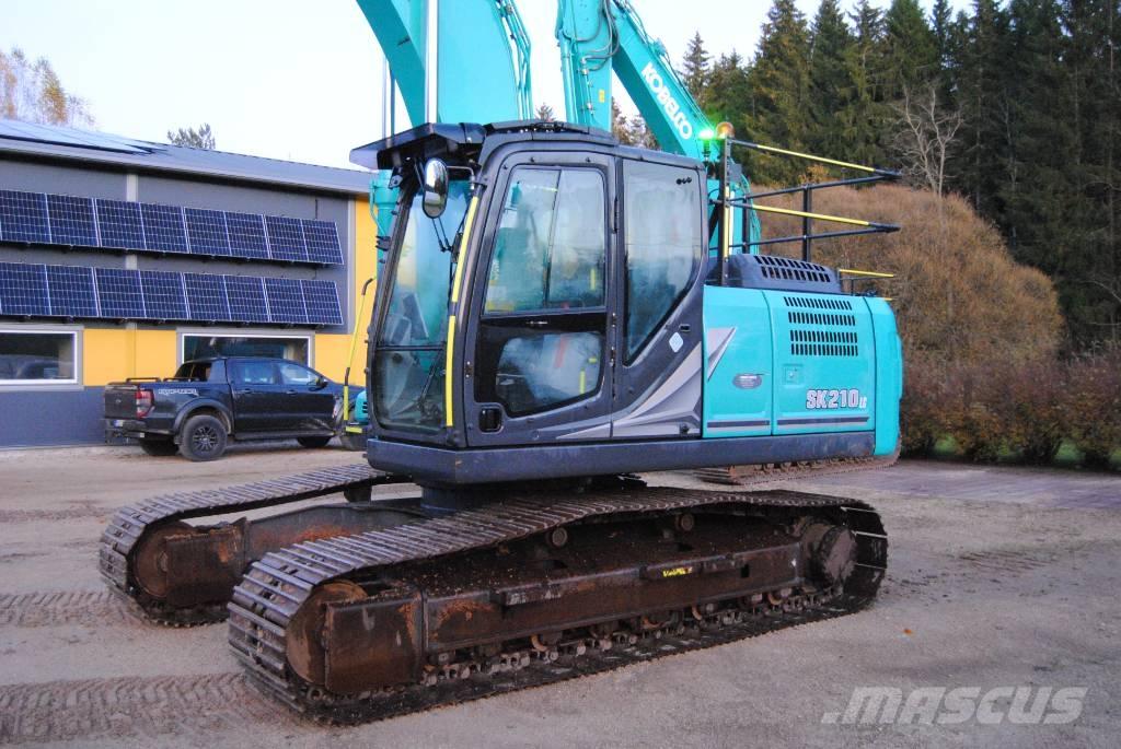 Kobelco SK 210 LC-11 حفارات زحافة