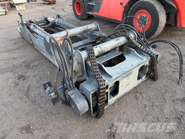 Linde H 140-2 شاحنات الديزل
