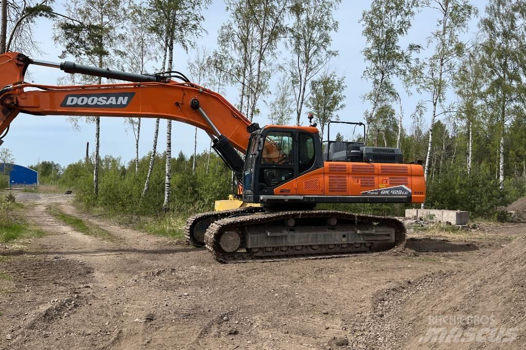 Doosan DX 420 LC حفارات زحافة