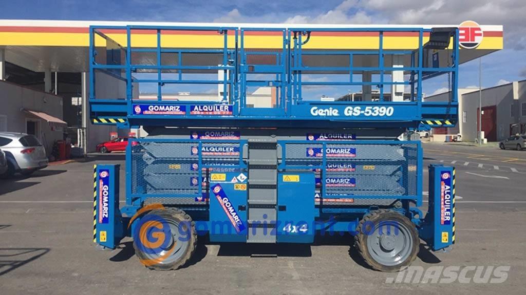 Genie GS 5390 رافعات مقصية الشكل