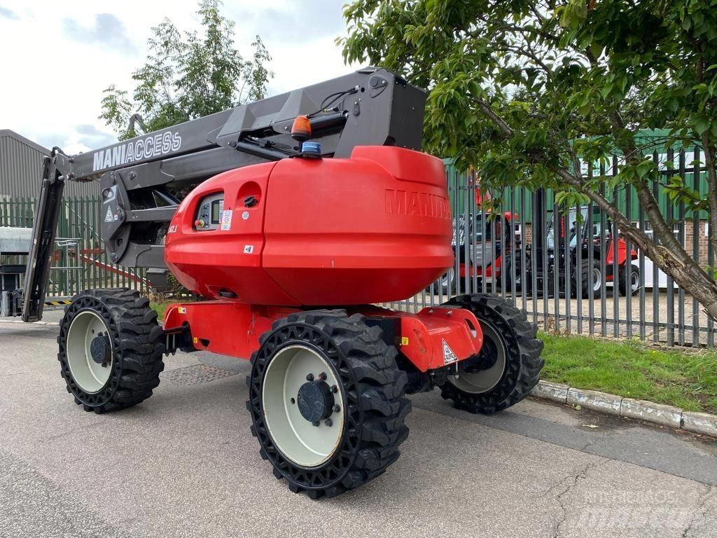 Manitou 200 ATJ رافعات سلة مفصلية