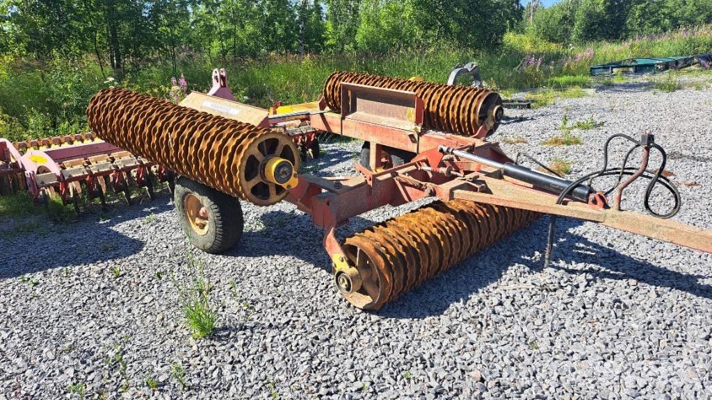 Väderstad Roller 620 مداحل