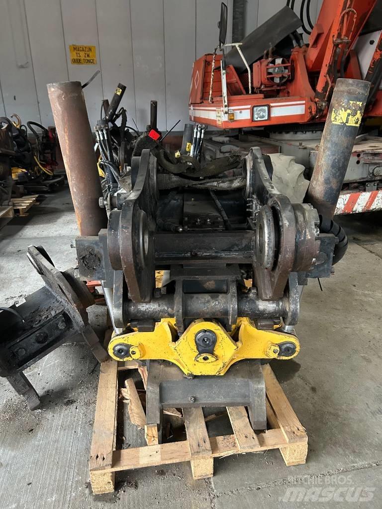 Engcon Tiltrotator دوارات