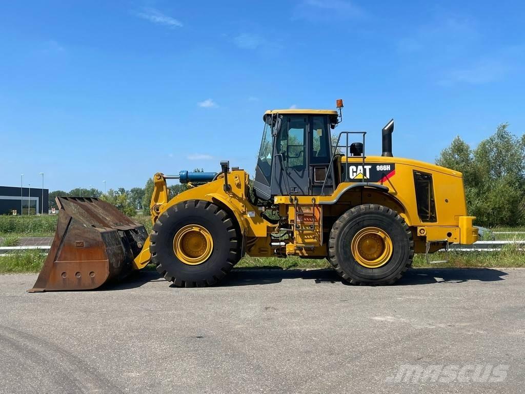 CAT 966H لوادر بعجل