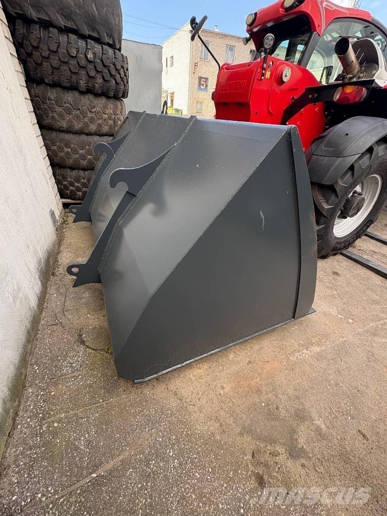Manitou MLT ملحقات أخرى للحفر والتحميل