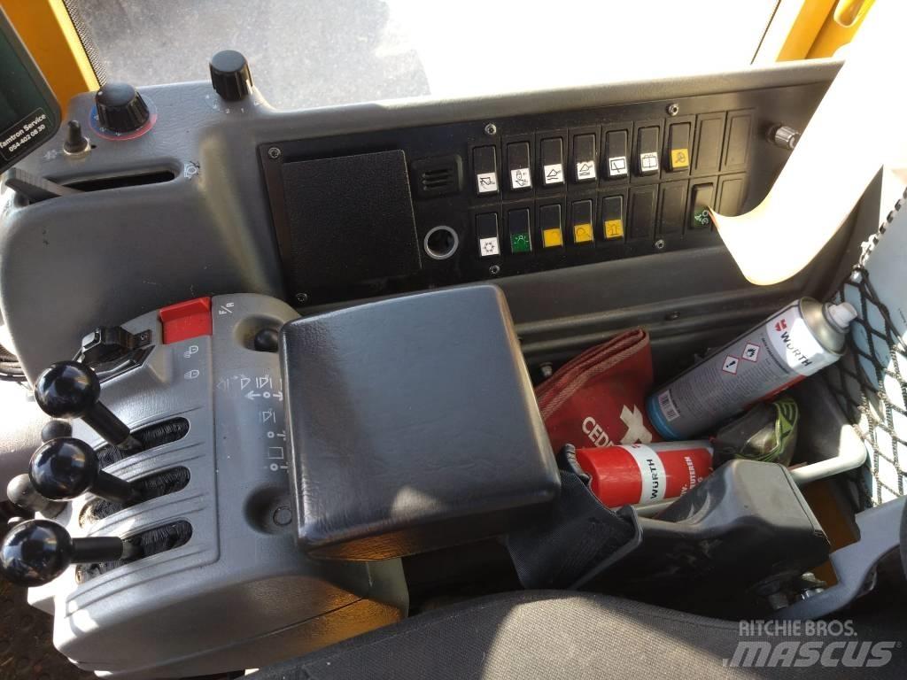 Volvo L 120 E لوادر بعجل
