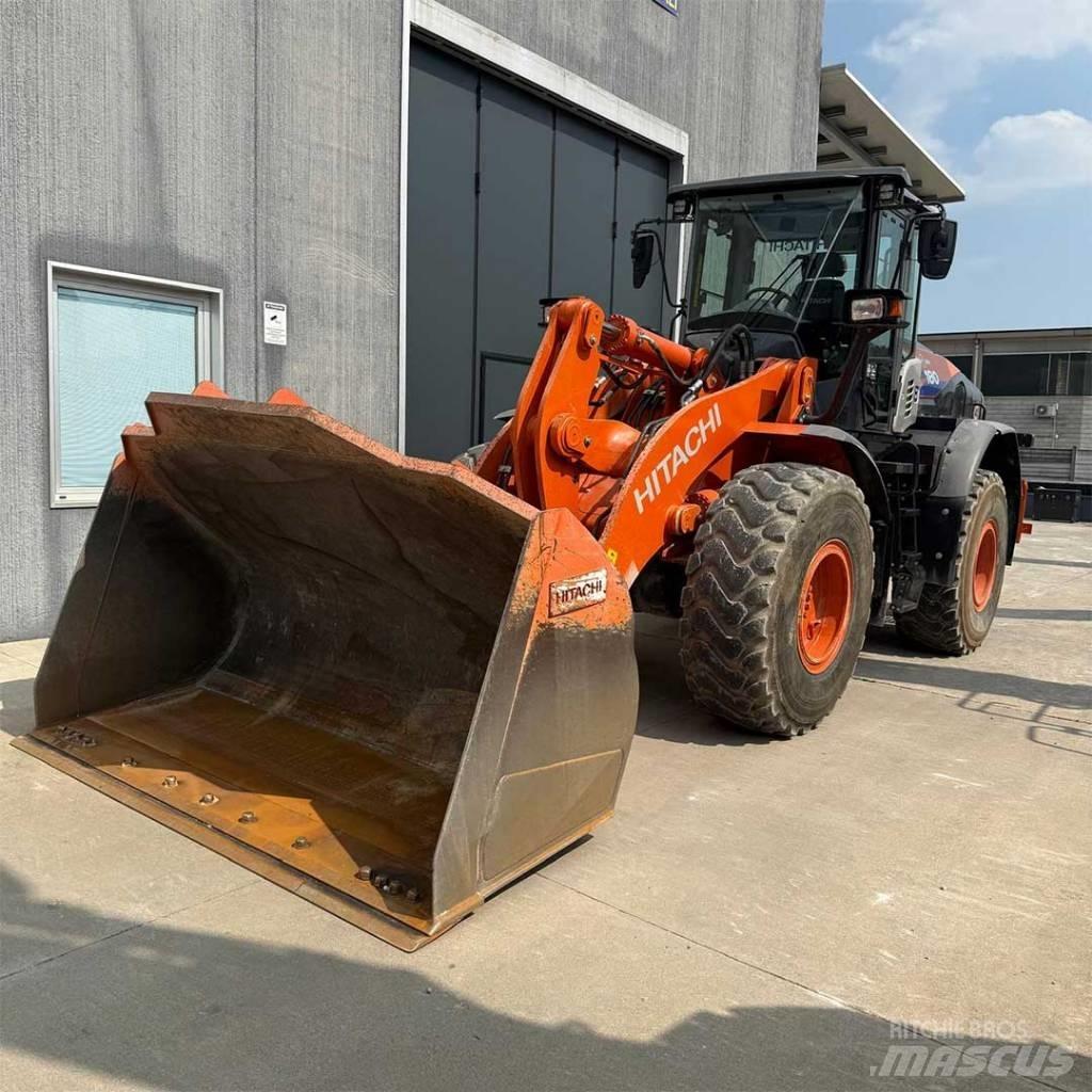 Hitachi ZW180-6 لوادر بعجل