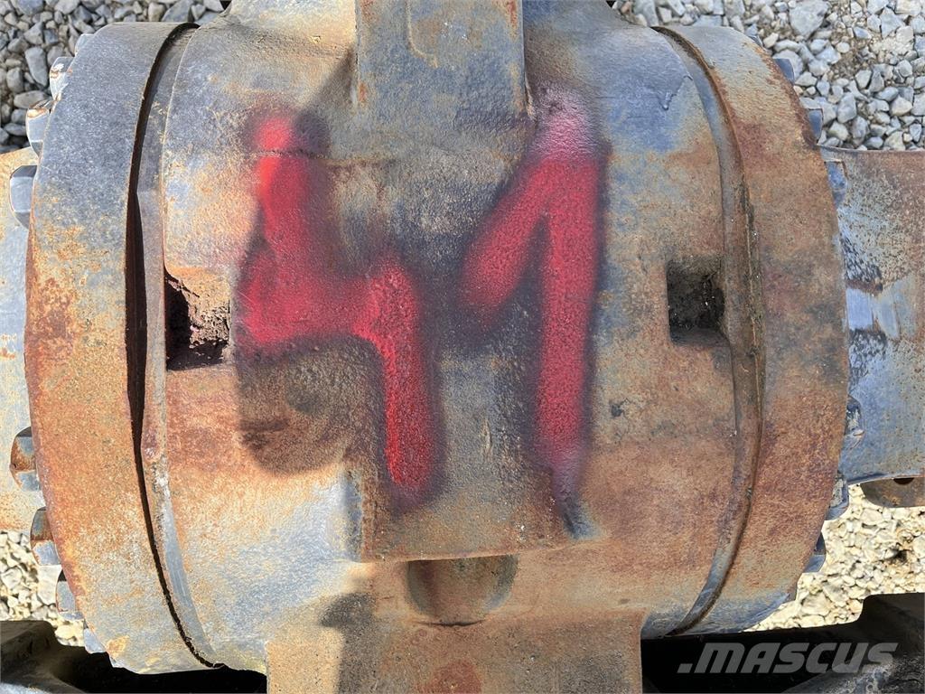 Komatsu 941.1 أجهزة نقل