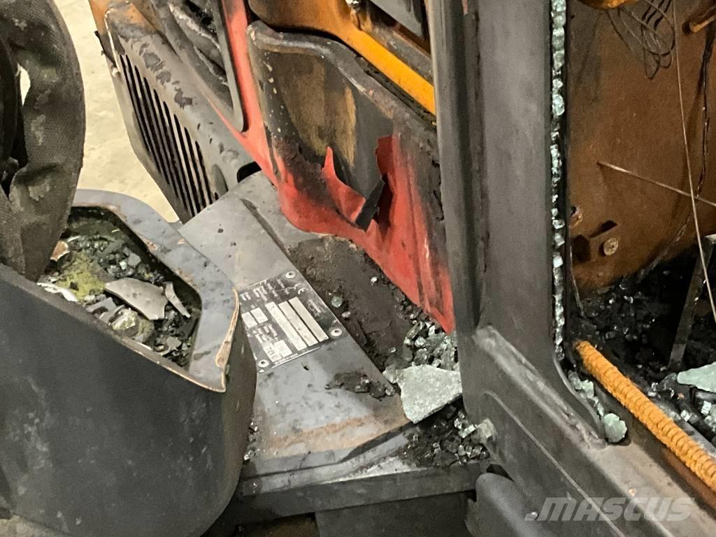 Doosan DX 85 R حفارات وسط 7 طن - 12 طن