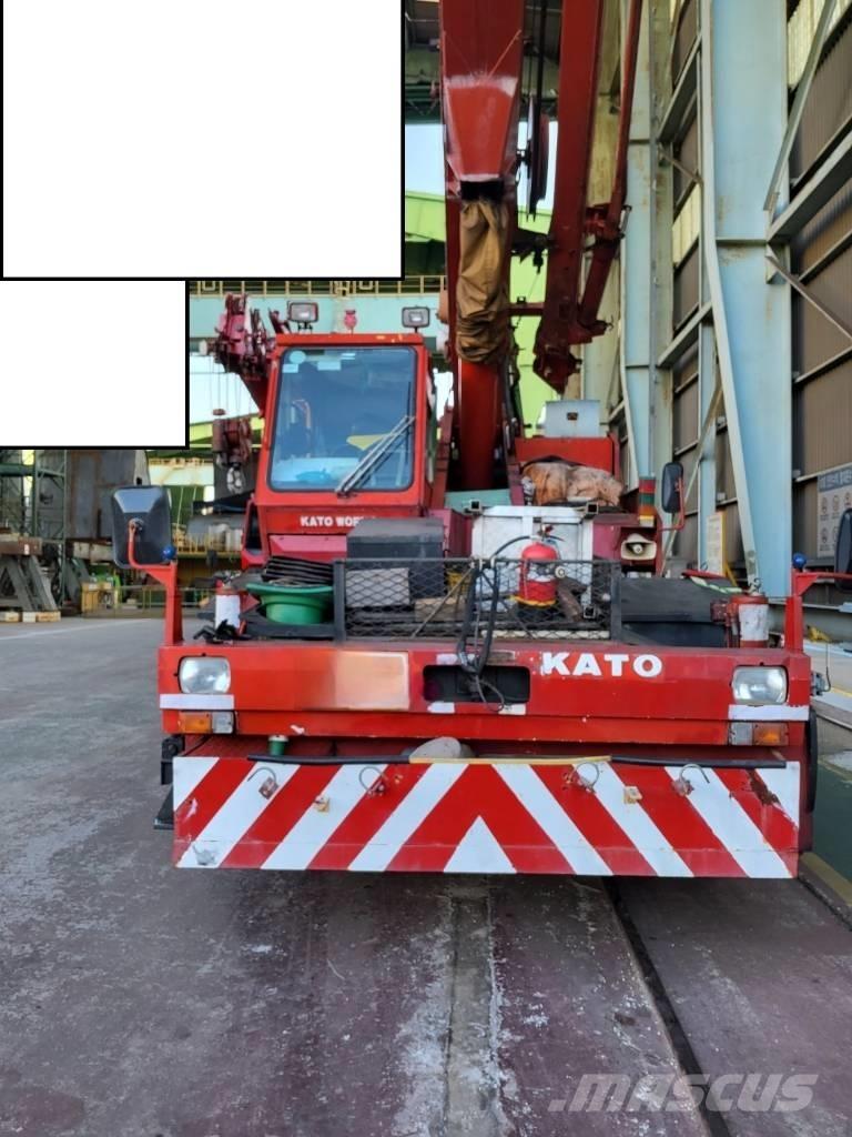 Kato SR 250 رافعات الطرق الوعرة