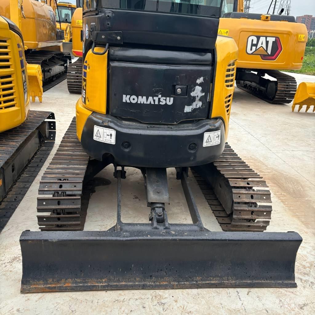 Komatsu PC 35 MR حفارات صغيرة أقل من 7 طن (حفارات صغيرة)