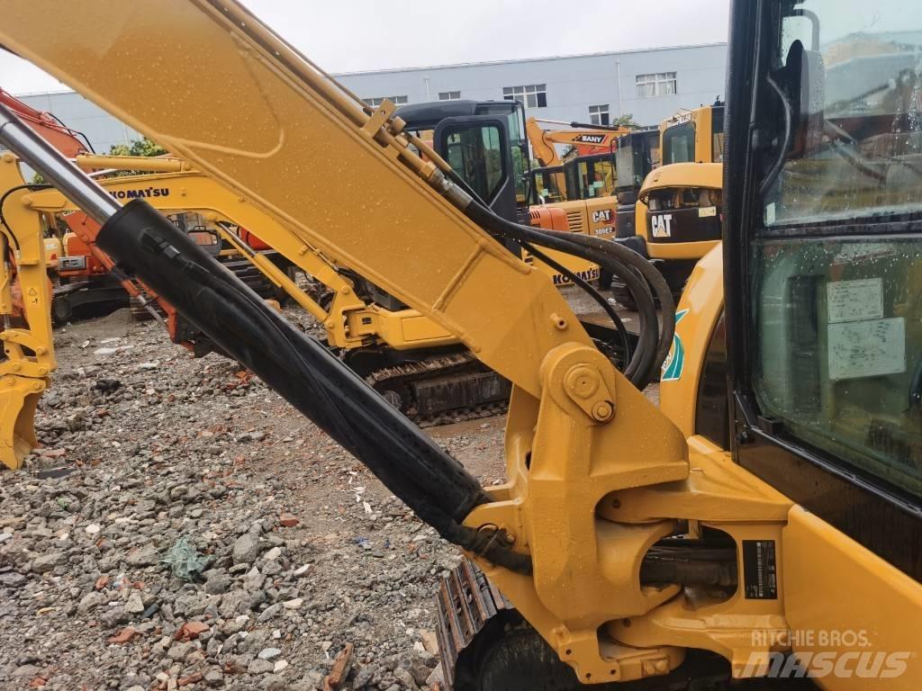 CAT 303.5 E CR حفارات صغيرة أقل من 7 طن (حفارات صغيرة)